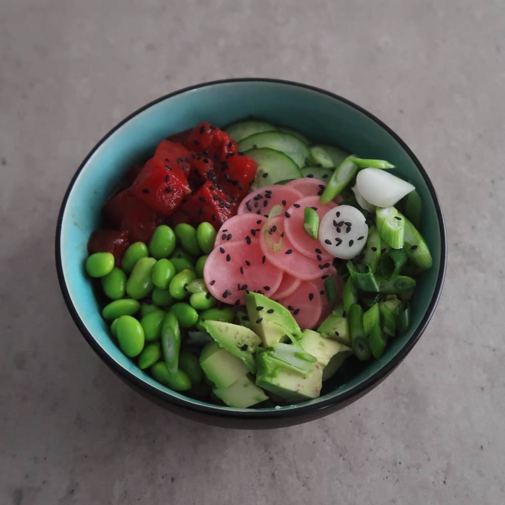 vegan-tuna-poke-bowl