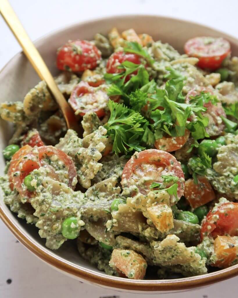 healthy-vegan-pasta-salad-pesto