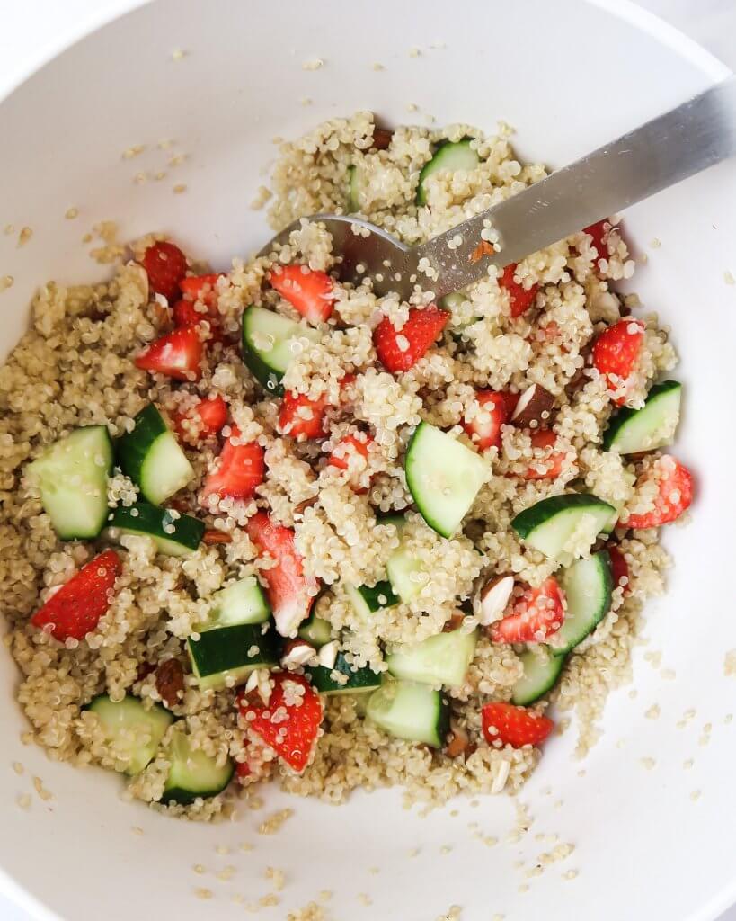 quinoa-strawberry-salad