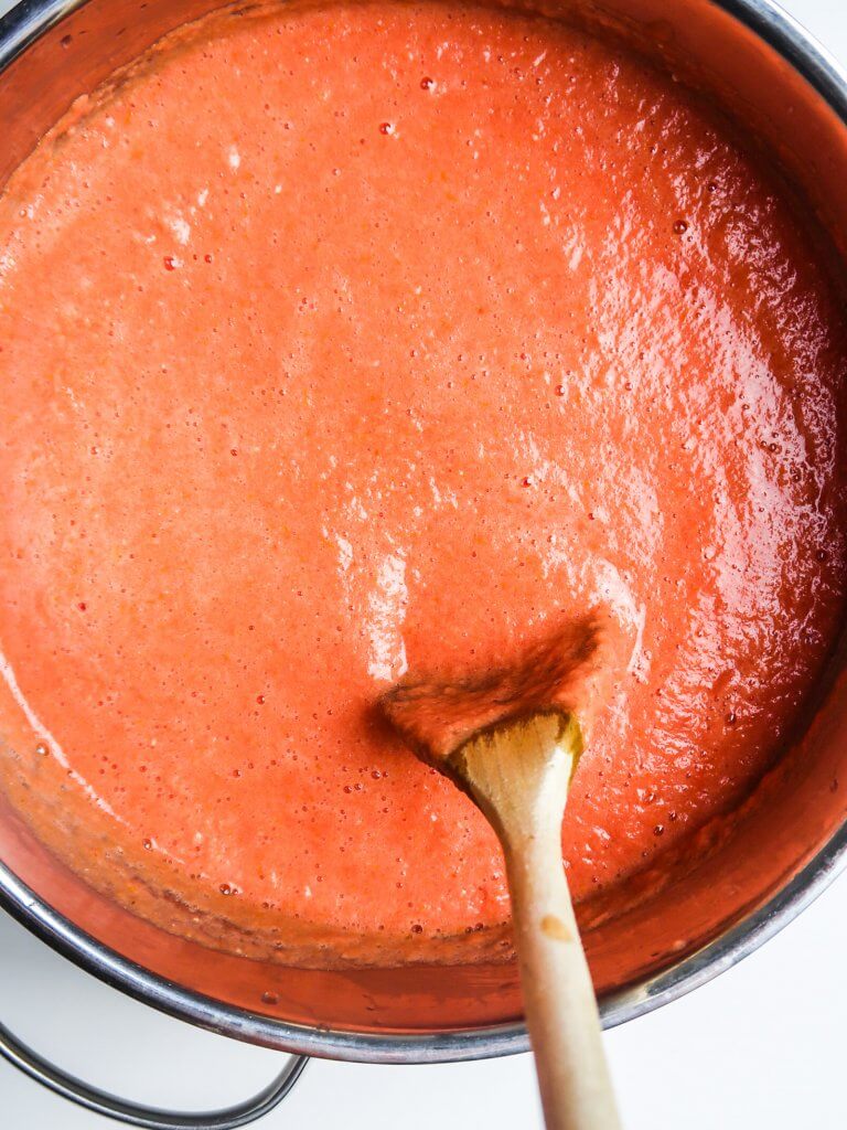 homemade-tomato-sauce-from-scratch